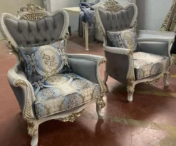 Casa Padrino Luxus Barock Sessel Grau / Mehrfarbig / Weiß / Gold - Handgefertigter Wohnzimmer Sessel mit elegantem Muster - Barock Wohnzimmer Möbel - Edel & Prunkvoll