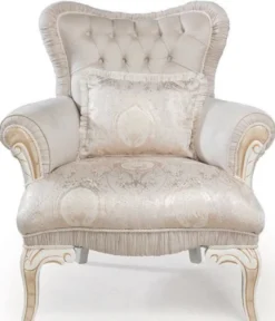 Casa Padrino Luxus Barock Sessel Hellrosa / Weiß / Gold 83 x 96 x H. 102 cm - Wohnzimmer Sessel mit dekorativem Kissen - Barockstil Möbel