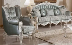 Casa Padrino Luxus Barock Sessel Grün / Beige / Weiß / Silber - Prunkvoller Wohnzimmer Sessel mit elegantem Muster - Barock Möbel - Luxus Wohnzimmer Möbel im Barockstil - Edel & Prunkvoll