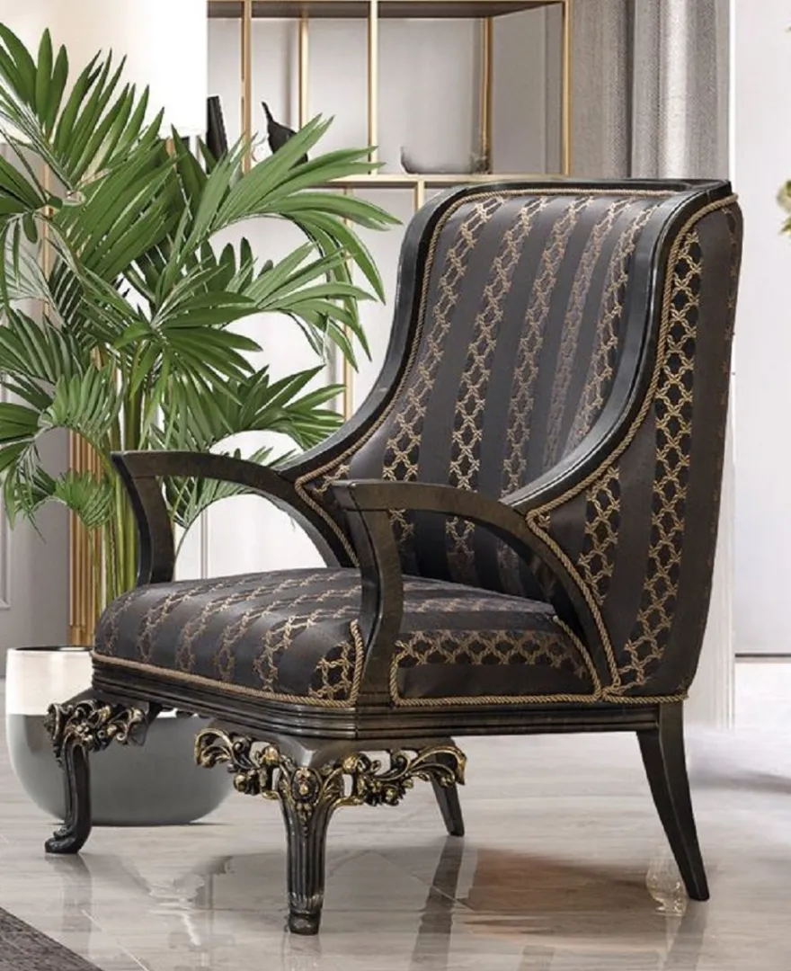 Casa Padrino Luxus Barock Sessel Lila / Grau / Gold - Prunkvoller Wohnzimmer Sessel mit elegantem Muster - Luxus Wohnzimmer Möbel im Barockstil - Barock Möbel - Barock Einrichtung