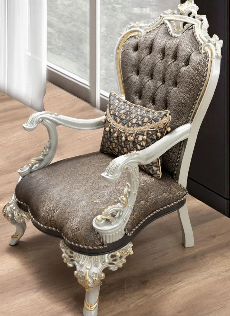 Casa Padrino Luxus Barock Sessel Blau / Gold / Grau / Weiß / Gold - Prunkvoller Wohnzimmer Sessel mit elegantem Muster - Barock Wohnzimmer Möbel