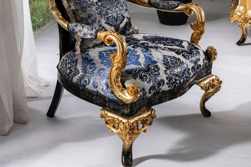 Casa Padrino Luxus Barock Sessel Blau / Schwarz / Gold - Prunkvoller Wohnzimmer Sessel - Barockstil Wohnzimmer Möbel - Luxus Möbel im Barockstil - Barock Einrichtung - Wohnzimmer Einrichtung