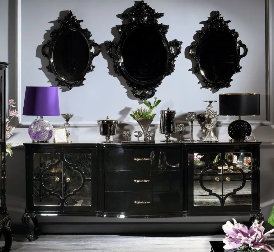 Casa Padrino Luxus Barock Sideboard Schwarz / Gold - Prunkvoller Massivholz Schrank mit 4 Türen und 3 Schubladen - Barock Möbel