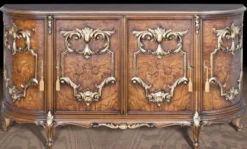 Casa Padrino Luxus Barock Sideboard Braun / Gold - Edler Massivholz Schrank mit 4 Türen - Barock Hotel & Schloß Möbel - Erstklassische Qualität - Made in Italy