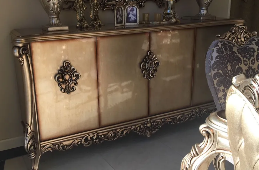 Casa Padrino Luxus Barock Sideboard mit 4 Türen Silber 225 cm - Barock Möbel