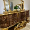 Casa Padrino Luxus Barock Sideboard mit Spiegel Braun / Antik Gold 305 x 50 x H. 232 cm - Prunkvoller Massivholz Schrank mit Wandspiegel - Edle Möbel im Barockstil - Luxus Qualität