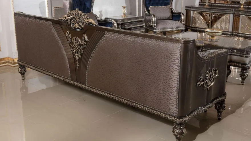 Casa Padrino Luxus Barock Sofa Grau / Dunkelbraun / Gold - Prunkvolles Wohnzimmer Sofa mit elegantem Muster - Barock Wohnzimmer & Hotel Möbel - Edel & Prunkvoll