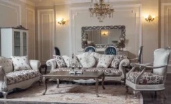 Casa Padrino Luxus Barock Sofa Creme / Beige / Silber 230 x 84 x H. 99 cm - Edles Wohnzimmer Sofa mit Blumenmuster und dekorativen Kissen - Barock Wohnzimmer Möbel