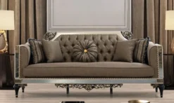 Casa Padrino Luxus Barock Sofa Braun / Weiß / Schwarz / Gold - Prunkvolles Wohnzimmer Sofa mit dekorativen Kissen - Barock Wohnzimmer Möbel