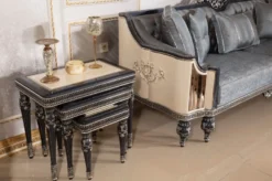 Casa Padrino Luxus Barock Sofa Hellblau / Beige / Schwarz / Gold - Prunkvolles Wohnzimmer Sofa mit elegantem Muster - Barock Wohnzimmer & Hotel Möbel - Edel & Prunkvoll