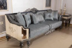 Casa Padrino Luxus Barock Sofa Hellblau / Beige / Schwarz / Gold - Prunkvolles Wohnzimmer Sofa mit elegantem Muster - Barock Wohnzimmer & Hotel Möbel - Edel & Prunkvoll