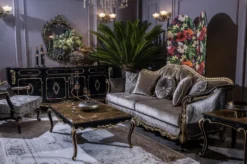 Casa Padrino Luxus Barock Sofa Silber / Schwarz / Gold 220 x 88 x H. 107 cm - Prunkvolles Wohnzimmer Sofa mit dekorativen Kissen - Edel & Prunkvoll