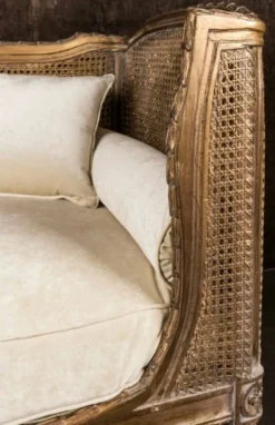 Casa Padrino Luxus Barock Sofa mit Kissen Braun / Elfenbeinfarben 187 x 89 x H. 103 cm - Handgefertigtes Sofa im Antik Stil - Wohnzimmer Möbel
