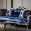 Casa Padrino Luxus Barock Sofa Blau / Silber / Gold - Handgefertigtes Wohnzimmer Sofa mit dekorativen Kissen - Barock Wohnzimmer Möbel