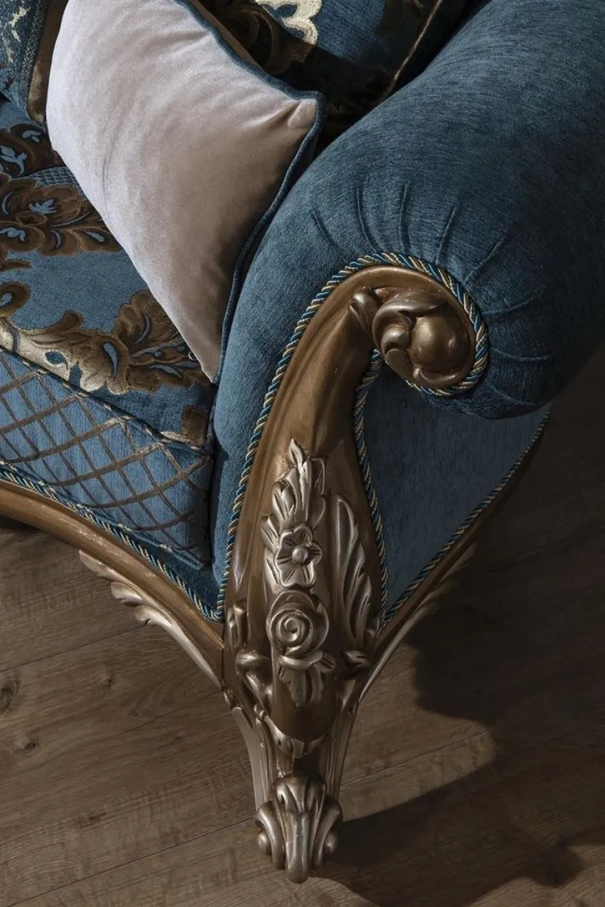 Casa Padrino Luxus Barock Sofa Blau / Gold 260 x 90 x H. 125 cm - Prunkvolles Wohnzimmer Sofa mit elegantem Muster und dekorativen Kissen - Barock Möbel
