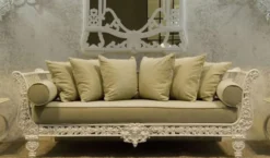 Casa Padrino Luxus Barock Sofa Weiß / Hellgrün 212 x 87 x H. 77 cm - Handgeschmiedetes Schmiedeeisen Sofa mit Kissen - Wohnzimmer Sofa - Garten Sofa - Terrassen Sofa - Barock Möbel