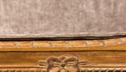 Casa Padrino Luxus Barock Sofa mit Kissen Braun / Taupe 187 x 89 x H. 103 cm - Handgefertigtes Sofa im Antik Stil - Wohnzimmer Möbel