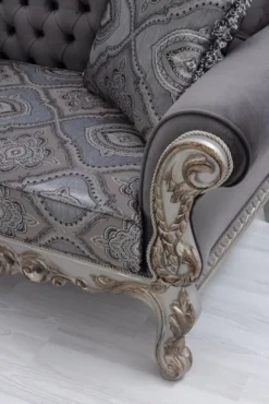 Casa Padrino Luxus Barock Sofa Grau / Blau / Silber / Bronze 230 x 90 x H. 135 cm - Prunkvolles Massivholz Wohnzimmer Sofa mit elegantem Muster und dekorativen Kissen - Barock Wohnzimmer Möbel