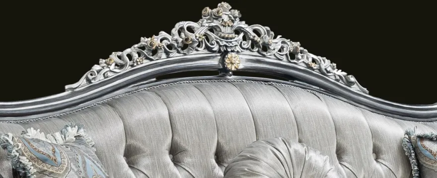 Casa Padrino Luxus Barock Sofa Silber / Türkis / Gold 248 x 96 x H. 118 cm - Prunkvolles Massivholz Wohnzimmer Sofa mit elegantem Muster und dekorativen Kissen - Barock Wohnzimmer Möbel