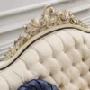 Casa Padrino Luxus Barock Sofa Weiß / Creme / Schwarz / Antik Gold - Barockstil Wohnzimmer Sofa mit elegantem Muster - Luxus Wohnzimmer Möbel im Barockstil - Barock Einrichtung - Barock Möbel