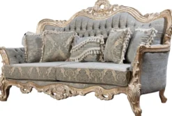 Casa Padrino Luxus Barock Sofa Grün / Antik Gold - Barockstil Wohnzimmer Sofa mit elegantem Muster - Luxus Wohnzimmer Möbel im Barockstil - Barock Möbel - Barock Einrichtung