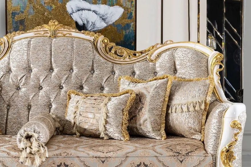 Casa Padrino Luxus Barock Sofa Silber / Beige / Schwarz / Weiß / Gold - Prunkvolles Wohnzimmer Sofa mit Glitzersteinen - Barockstil Wohnzimmer Möbel - Luxus Möbel im Barockstil - Barock Einrichtung