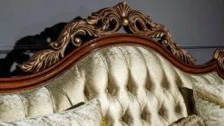 Casa Padrino Luxus Barock Sofa Gold / Braun / Bronze 245 x 92 x H. 127 cm - Wohnzimmer Sofa mit elegantem Muster und dekorativen Kissen - Edle Barock Möbel