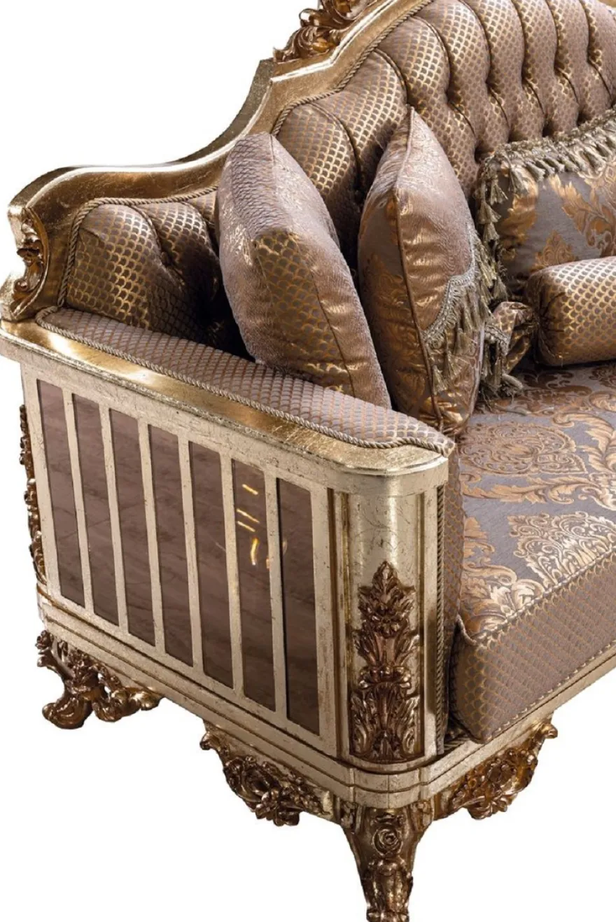 Casa Padrino Luxus Barock Sofa Kupfer / Antik Silber / Gold - Barockstil Wohnzimmer Sofa mit elegantem Muster - Luxus Wohnzimmer Möbel im Barockstil - Barock Einrichtung - Barock Möbel