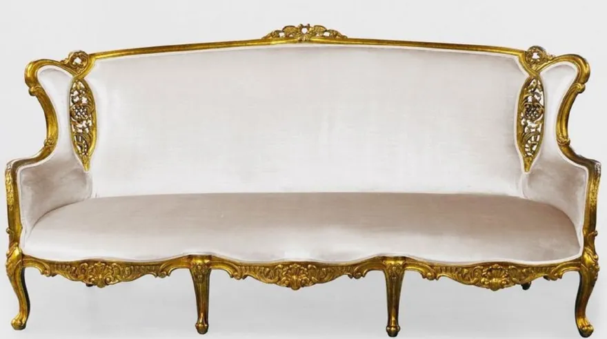 Casa Padrino Luxus Barock Sofa Weiß / Gold - Prunkvolles Wohnzimmer Sofa im Barockstil - Barock Wohnzimmer & Hotel Möbel - Edel & Prunkvoll