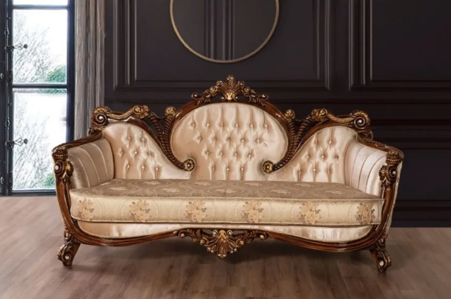 Casa Padrino Luxus Barock Sofa Beige / Braun / Gold - Prunkvolles Wohnzimmer Sofa mit elegantem Muster - Barock Möbel - Edel & Prunkvoll