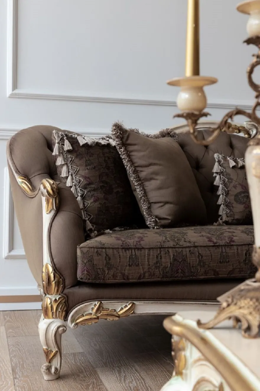 Casa Padrino Luxus Barock Sofa Braun / Cremefarben / Weiß / Gold - Handgefertigtes Wohnzimmer Sofa - Barock Wohnzimmer Möbel