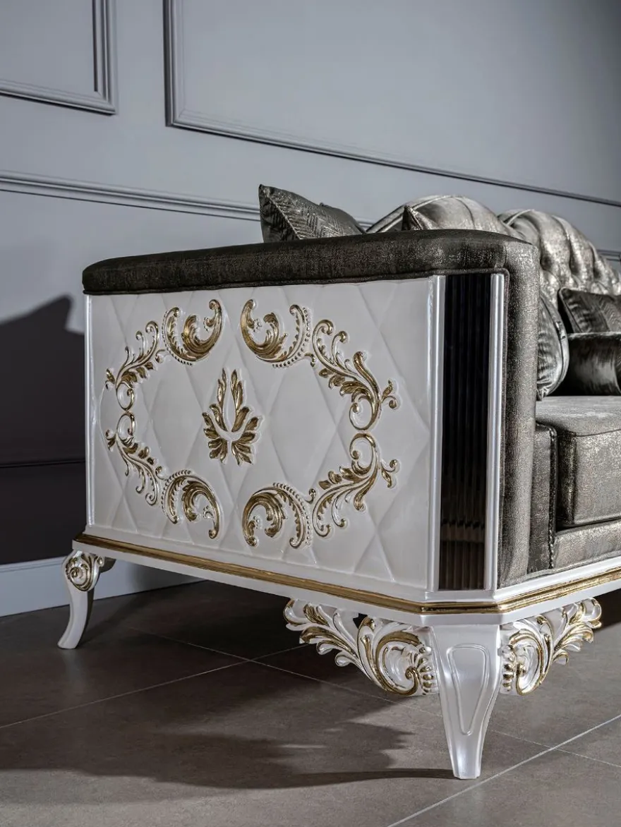 Casa Padrino Luxus Barock Sofa Grün / Weiß / Gold 255 x 92 x H. 91 cm - Prunkvolles Wohnzimmer Sofa mit dekorativen Kissen - Edel & Prunkvoll