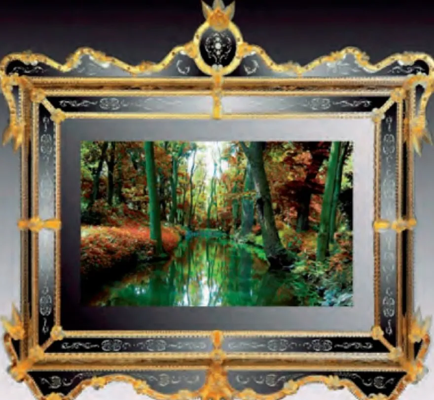 Casa Padrino Luxus Barock Spiegel Gold - Prunkvoller Wandspiegel im Venezianischen Stil mit integriertem 40 Zoll TV - Hotel Möbel - Barock Möbel - Luxus Möbel im Barockstil - Made in Italy