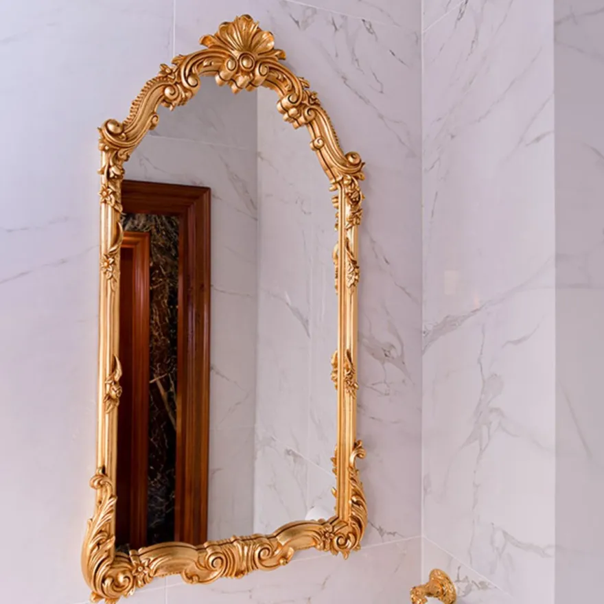 Casa Padrino Luxus Barock Spiegel Gold H. 111 cm - Prunkvoller Barockstil Wandspiegel - Made in Italy