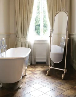 Casa Padrino Luxus Barock Standspiegel Silber / Gold 51 x 41 x H. 165 cm - Edler Messing Spiegel - Badezimmer Spiegel - Schlafzimmer Spiegel - Barock Möbel - Luxus Qualität