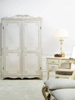 Casa Padrino Luxus Barock Stehleuchte Antik Weiß / Antik Gold / Creme Ø 33 x H. 148,5 cm - Prunkvolle Barockstil Stehlampe mit rundem Lampenschirm - Luxus Qualität - Made in Italy