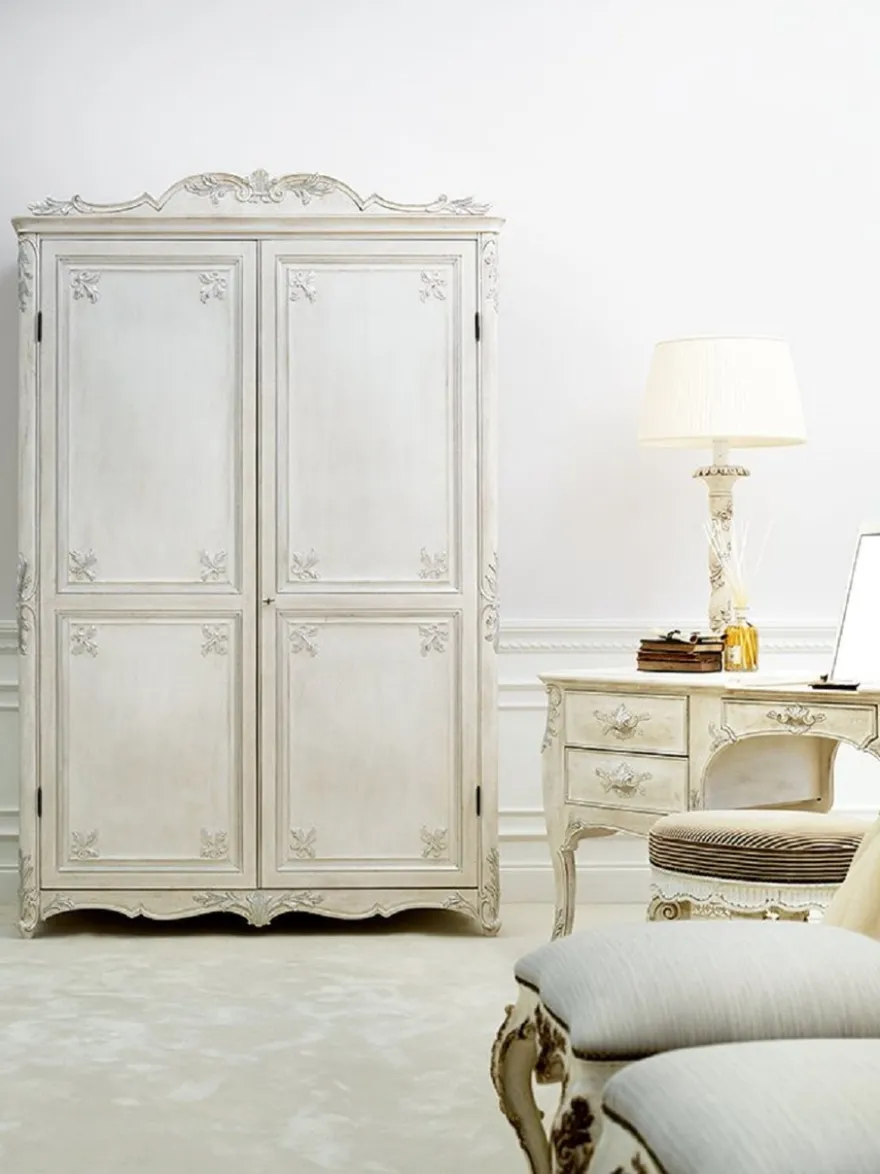 Casa Padrino Luxus Barock Stehleuchte Antik Weiß / Antik Gold / Creme Ø 33 x H. 148,5 cm - Prunkvolle Barockstil Stehlampe mit rundem Lampenschirm - Luxus Qualität - Made in Italy