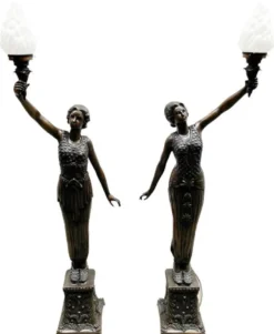 Casa Padrino Luxus Barock Stehleuchten Damen mit Fakeln Bronzefarben / Weiß 65 x 30 x H. 190 cm - Elegante Bronze Deko Skulpturen - Prunkvolle Barock Bronze Leuchten
