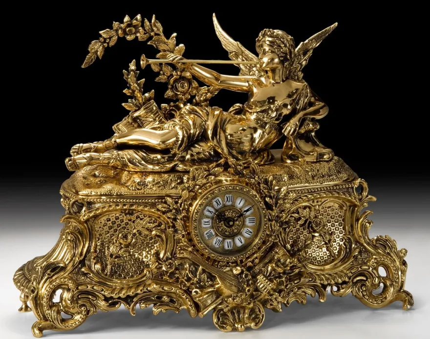Casa Padrino Luxus Barock Tischuhr Gold 61 x 25 x H. 47 cm - Handgefertigte Barockstil Bronze Uhr - Barock Schreibtischuhr - Barock Schreibtisch Deko - Barock Deko Accessoires - Barockstil Uhren