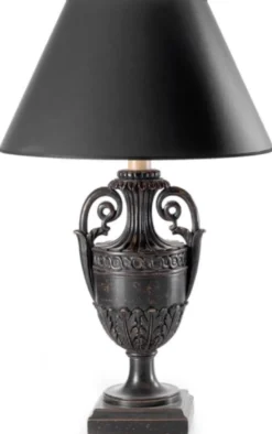 Casa Padrino Luxus Barock Tischleuchte Pokal Antik Schwarz / Schwarz Ø 26 x H. 59,5 cm - Prunkvolle Barockstil Schreibtischleuchte mit Lampenschirm - Luxus Qualität - Made in Italy