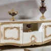 Casa Padrino Luxus Barock TV Schrank Weiß / Beige / Gold 190 cm