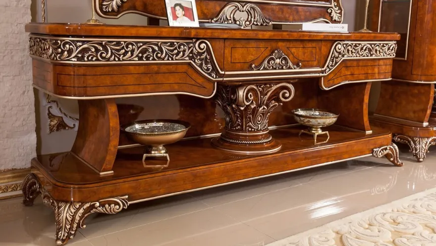 Casa Padrino Luxus Barock TV Schrank Braun / Bronzefarben - Prunkvolles Wohnzimmer Sideboard mit Rückwand - Barock Wohnzimmer Möbel - Edel & Prunkvoll