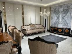 Casa Padrino Luxus Barock TV Schrank Braun / Schwarz / Silber - Prunkvolles Massivholz Sideboard mit 4 Türen und Schublade - Wohnzimmer Möbel im Barockstil - Barock Möbel - Edel & Prunkvoll