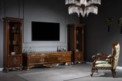 Casa Padrino Luxus Barock TV Schrank Braun / Gold - Prunkvolles Wohnzimmer Sideboard mit 5 Türen - Barock Wohnzimmer Möbel