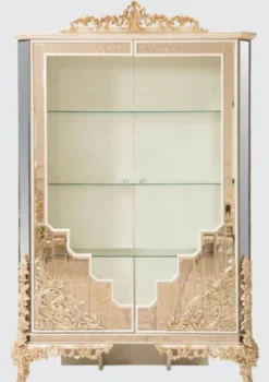 Casa Padrino Luxus Barock Vitrine Weiß / Gold - Handgefertigter Massivholz Vitrinenschrank mit 2 Türen - Prunkvolle Barock Möbel