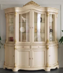 Casa Padrino Luxus Barock Vitrinenschrank Cremefarben / Gold - Handgefertigter Massivholz Vitrine mit 8 Türen und 2 Schhubladen - Prunkvolle Barock Möbel - Luxus Qualität - Made in Italy