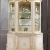Casa Padrino Luxus Barock Vitrine Cremefarben / Rosa / Mehrfarbig / Gold - Handgefertigter Vitrinenschrank mit 4 Türen - Prunkvolle Barock Möbel - Luxus Qualität - Made in Italy