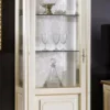 Casa Padrino Luxus Barock Vitrine Weiß / Gold - Handgefertigter Massivholz Vitrinenschrank mit Tür - Prunkvolle Barock Möbel - Luxus Qualität - Made in Italy