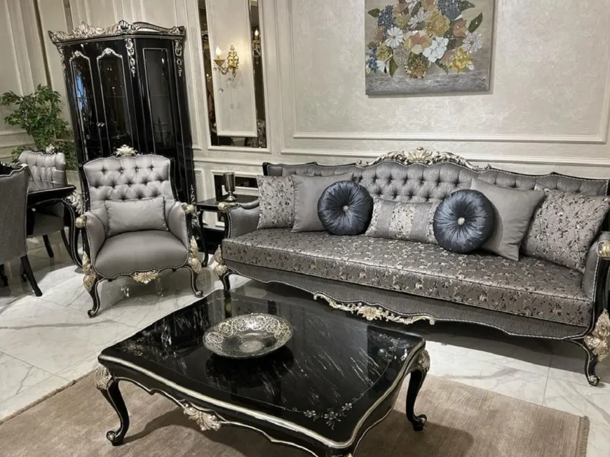 Casa Padrino Luxus Barock Vitrine Schwarz / Silber - Prunkvoller Massivholz Vitrinenschrank mit 2 Glastüren - Handgefertigte Barock Möbel - Edel & Prunkvoll