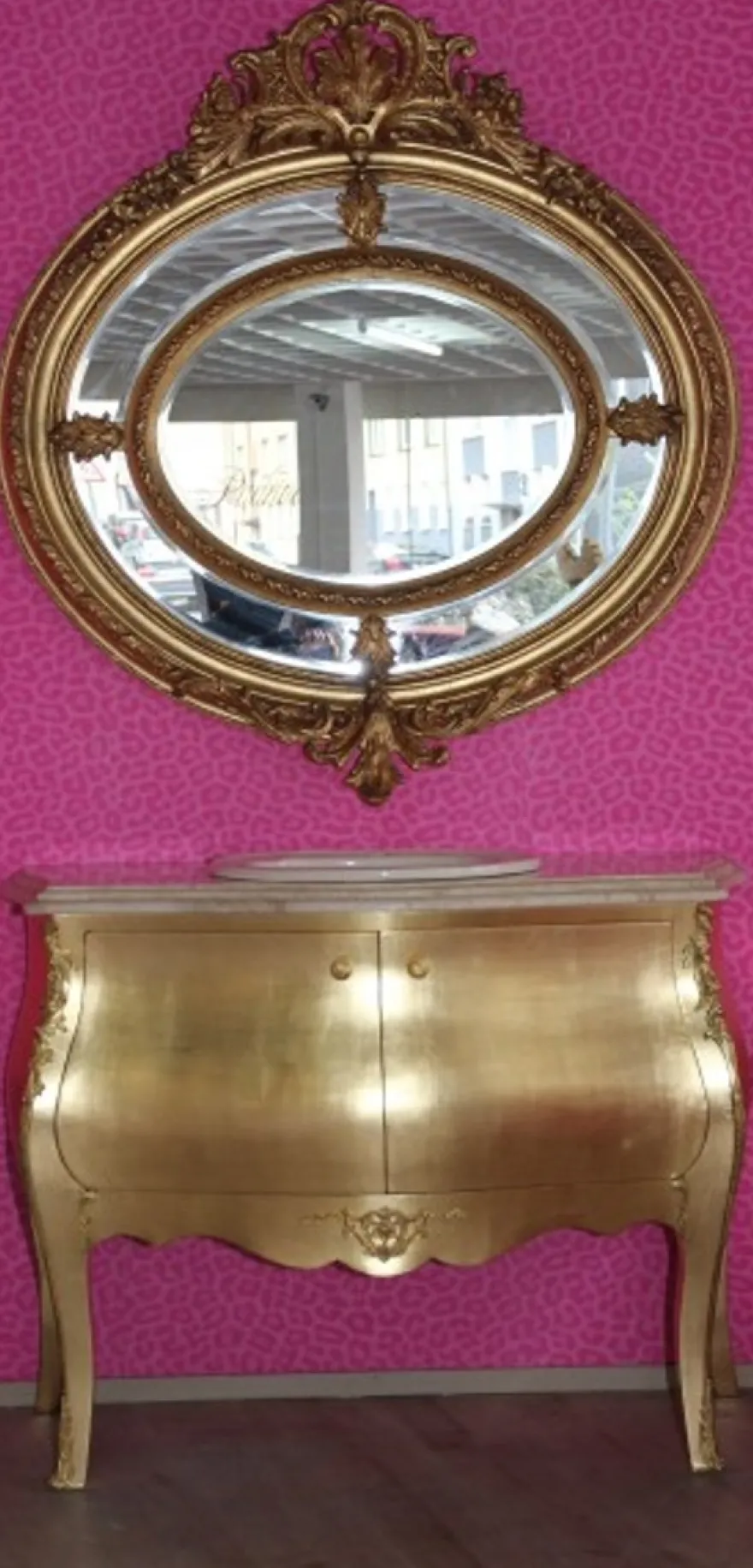 Casa Padrino Luxus Barock Waschtisch mit cremfarbiger Marmorplatte und rundem Spiegel Gold, 124x54x92 cm